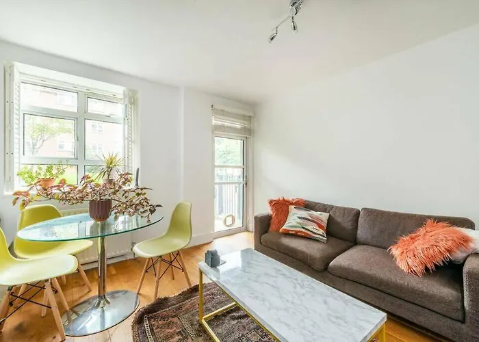 Lovely Notting Hill Apartment